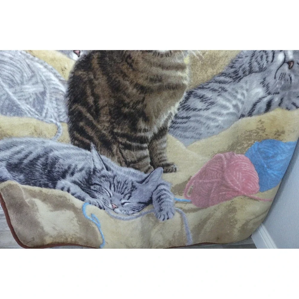 Vtg Cats in Library Bookshelf Fleece Throw Blanket Kittens Plush Cottage Whimsy
